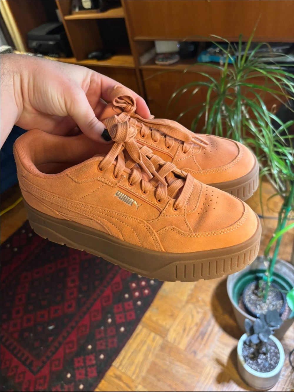 Puma Platform Suede Sneakers in pink and Gum